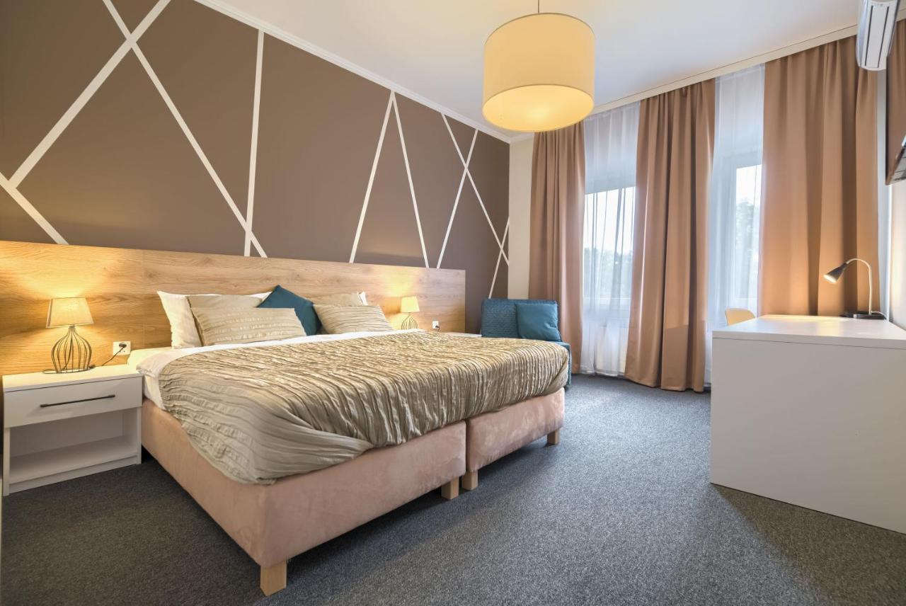 Park Hotel ビィドゴシュチュ エクステリア 写真